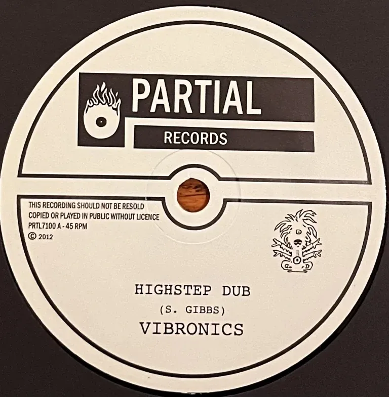 Vibronics - Highstep Dub | Partial Records (PRTL7100) - main Vibronics - Highstep Dub | Partial Records (PRTL7100) - main