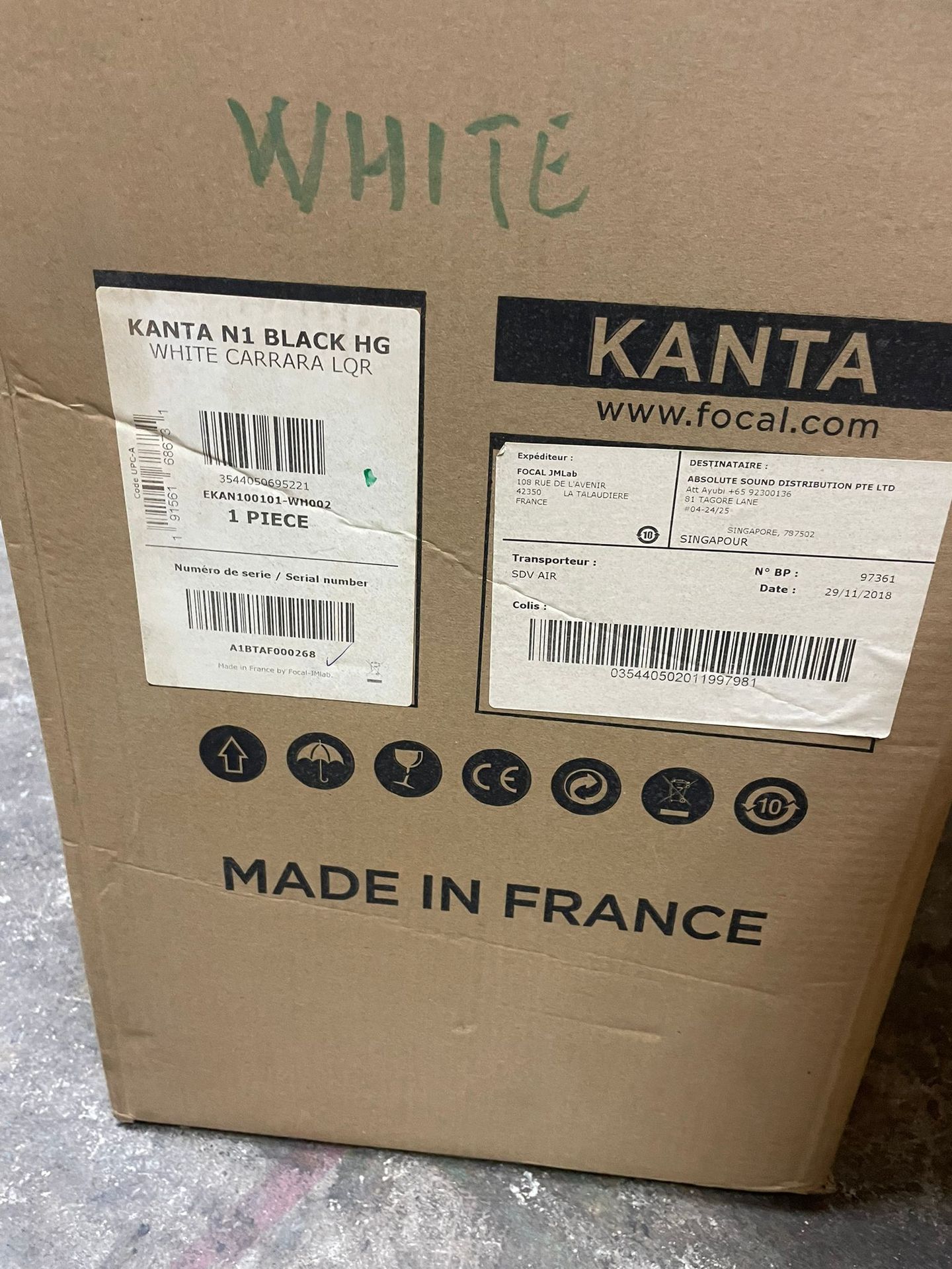 Focal - Focal Kanta N1 White/Black Bookshelf Speakers Pair with Stands - main