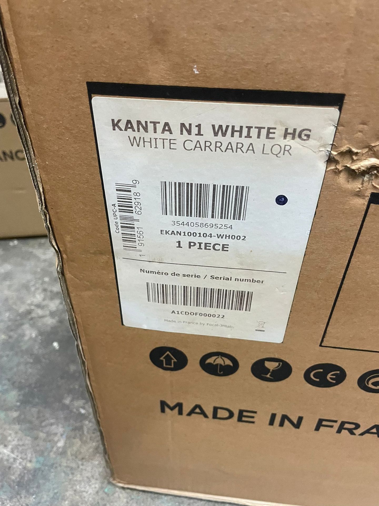 Focal - Focal Kanta N1 White/Black Bookshelf Speakers Pair with Stands - 2