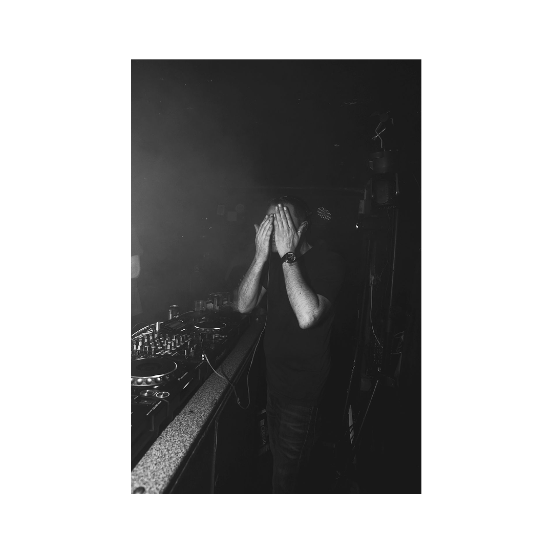 Aiyush Pachnanda - Rave to the Grave - 4