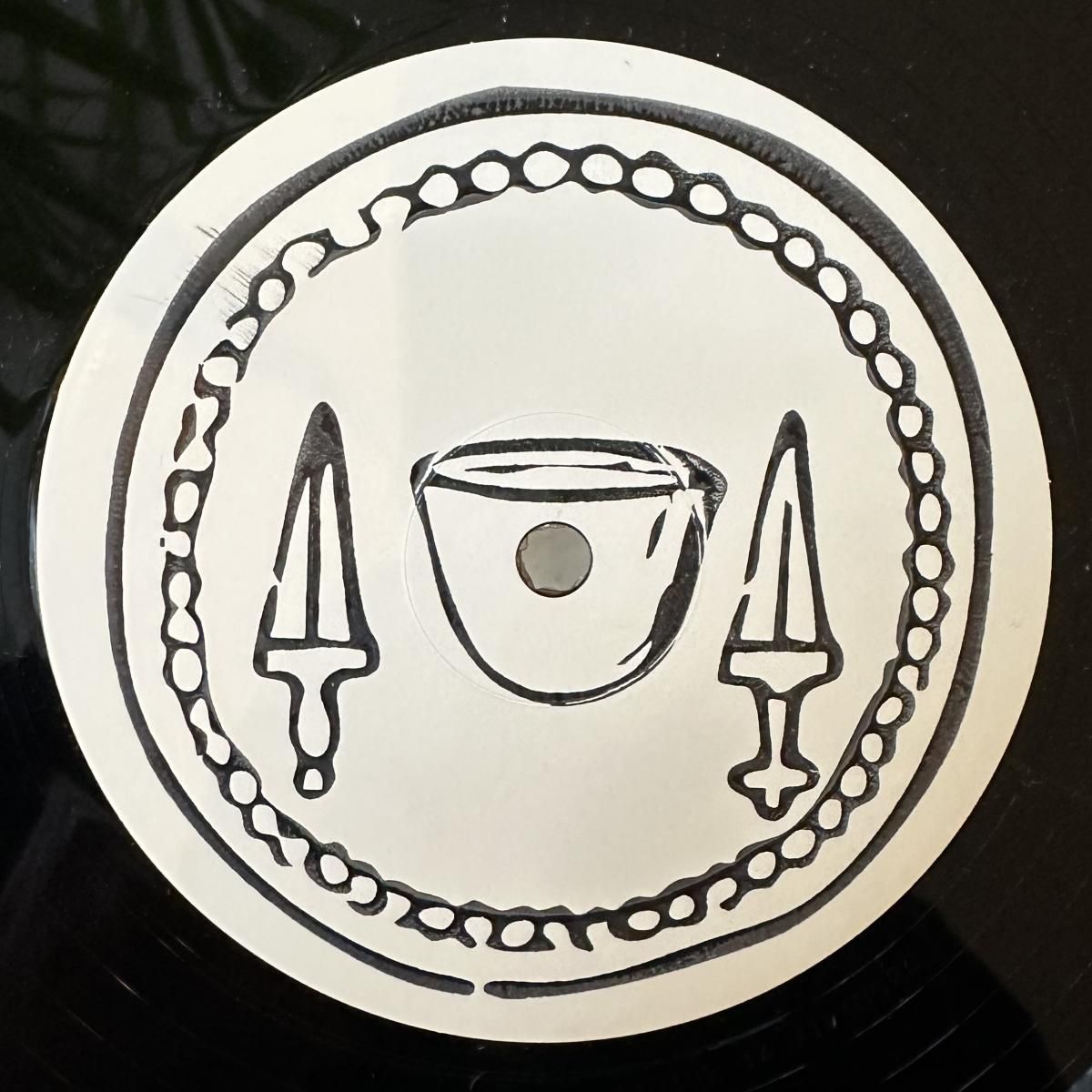 ALI RENAULT - CIRCLE OF SINS EP | Vivod (VIVOD026) ALI RENAULT - CIRCLE OF SINS EP | Vivod (VIVOD026)