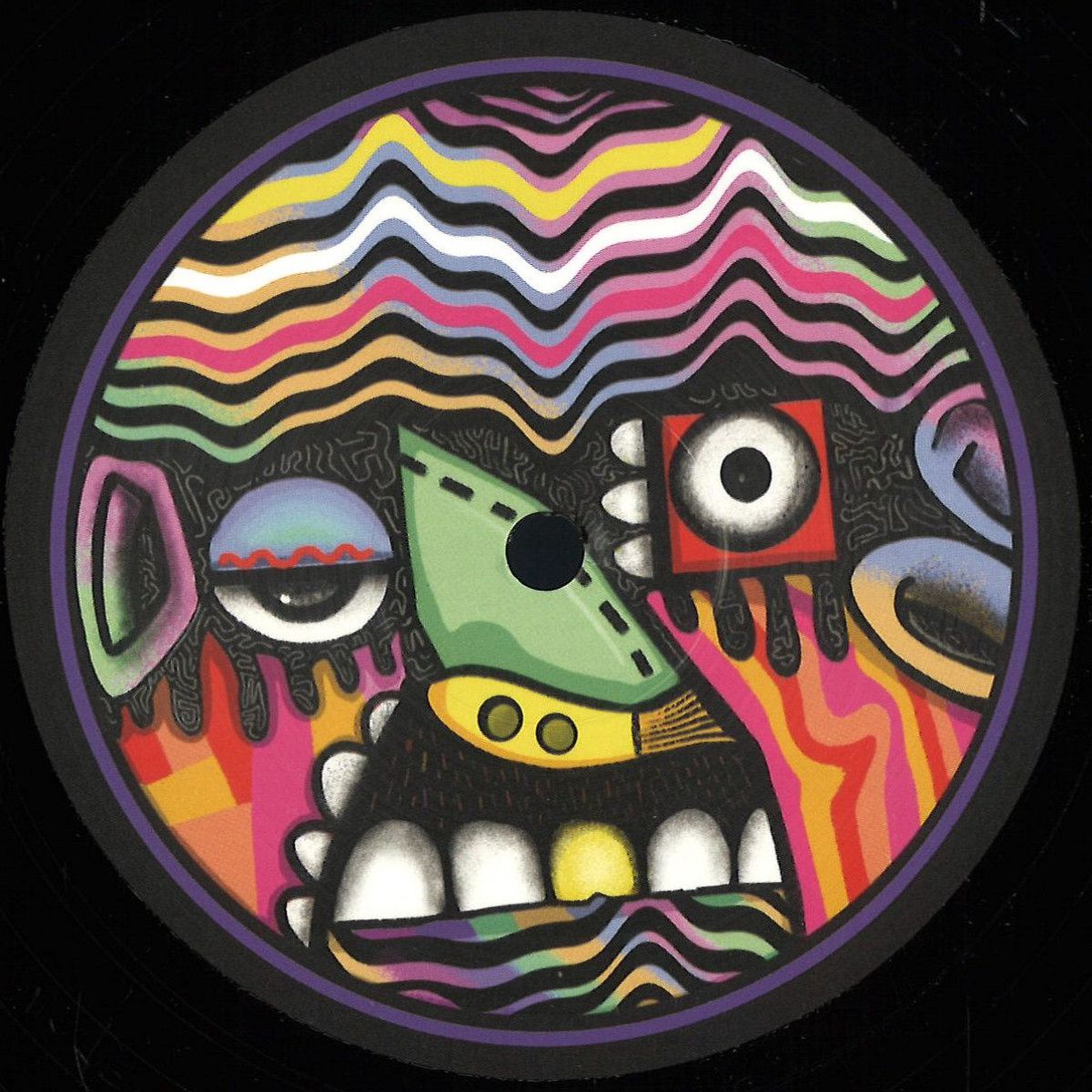 Dateless - Bee | HOT CREATIONS (HOTC165) Dateless - Bee | HOT CREATIONS (HOTC165)
