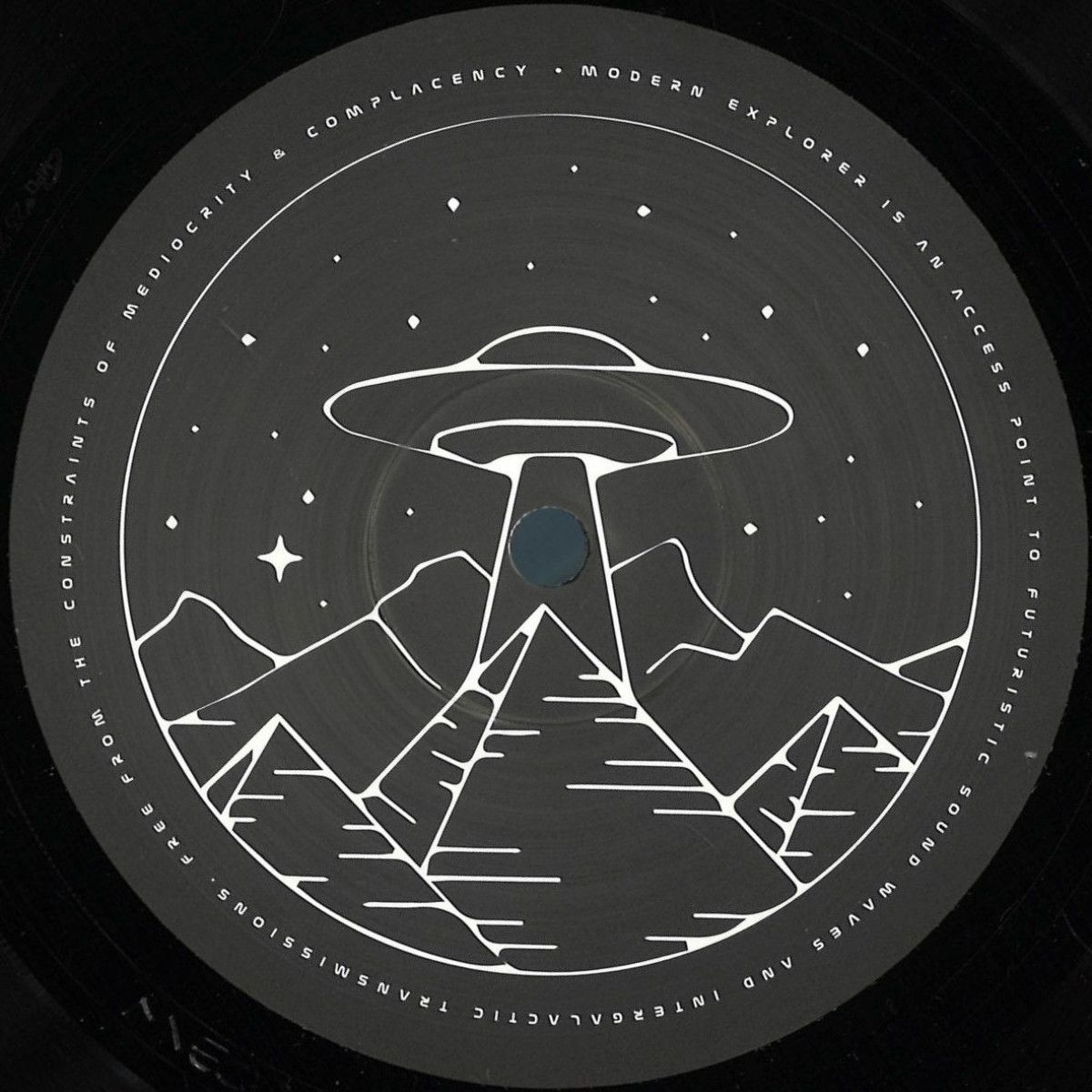 Alex Arnout - Mind Control | Modern Explorer (ME002) - main