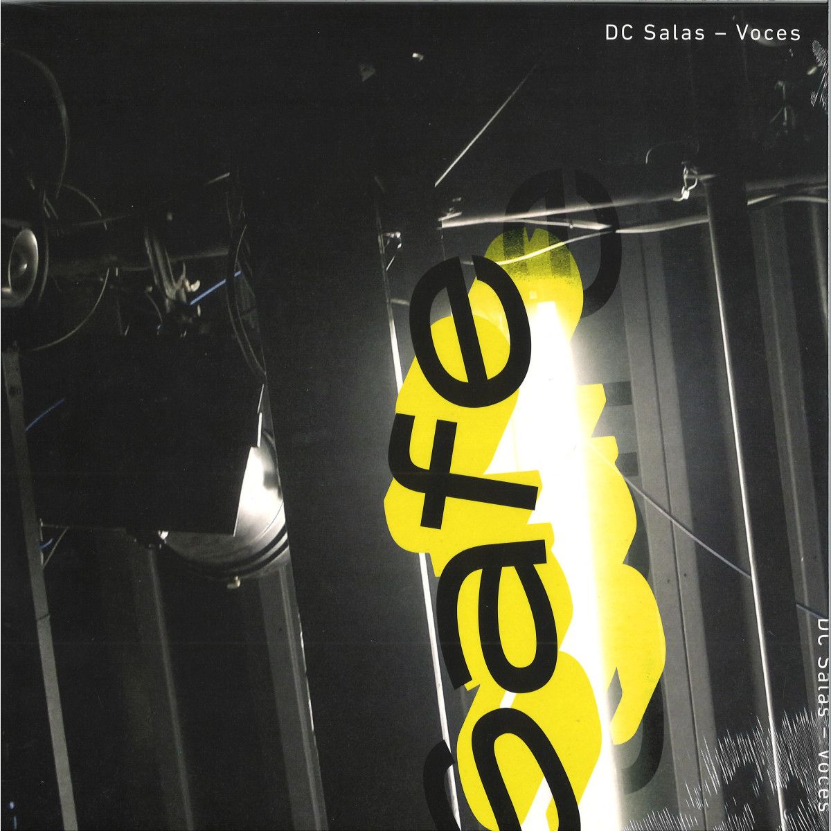 Dc Salas - Voces | Live at Robert Johnson (PLAYRJC086)