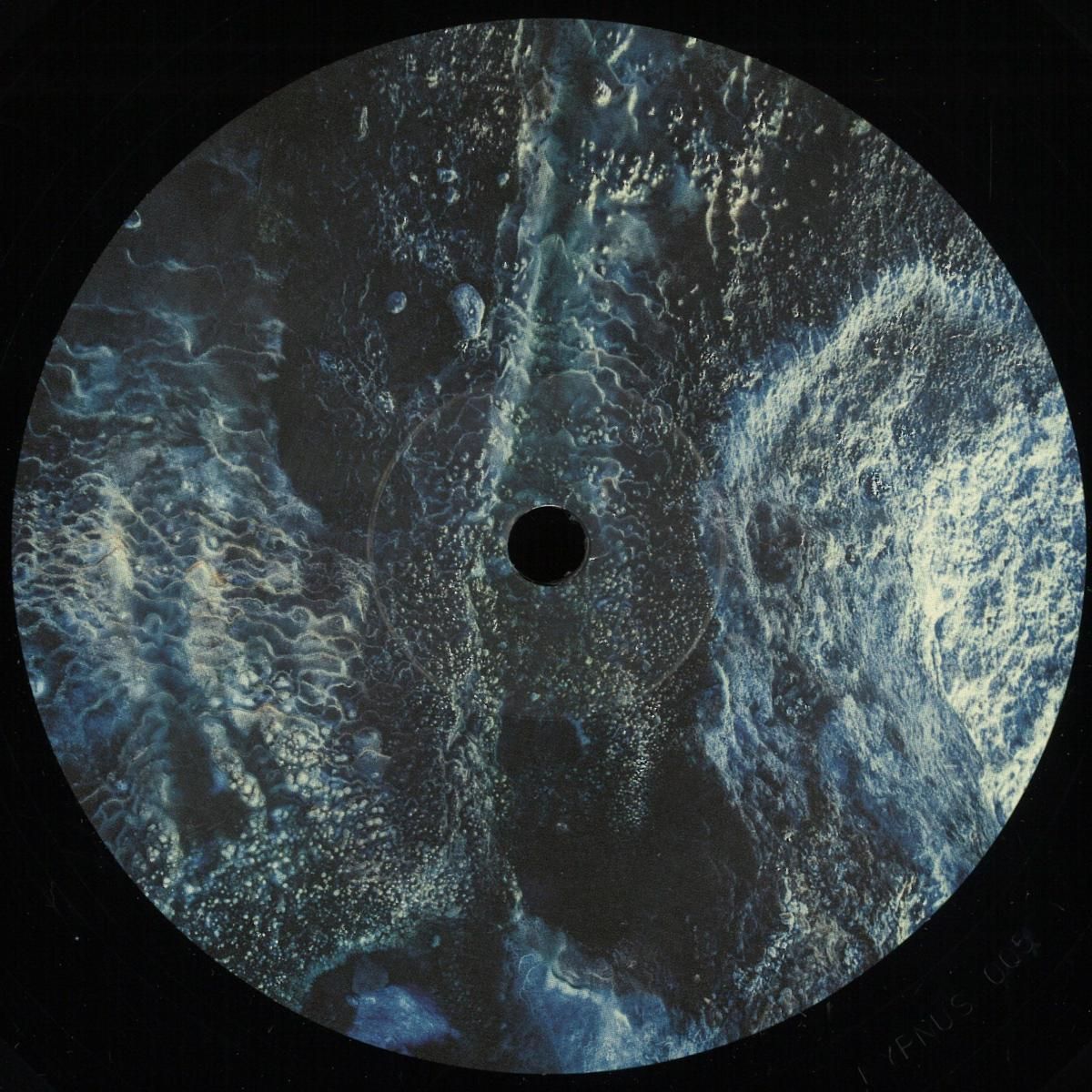 Luigi Tozzi  &  Deepbass  &  Claudio Prc - Deep Blue | Hypnus Records (HYPNUS005)