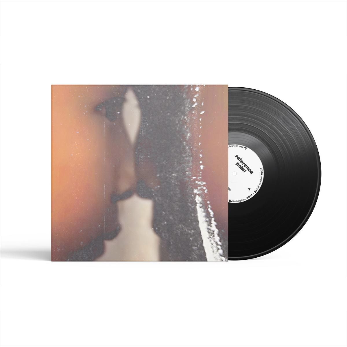 Elise Massoni - Reference Point | L0N3R (03R001) - main Elise Massoni - Reference Point | L0N3R (03R001) - main