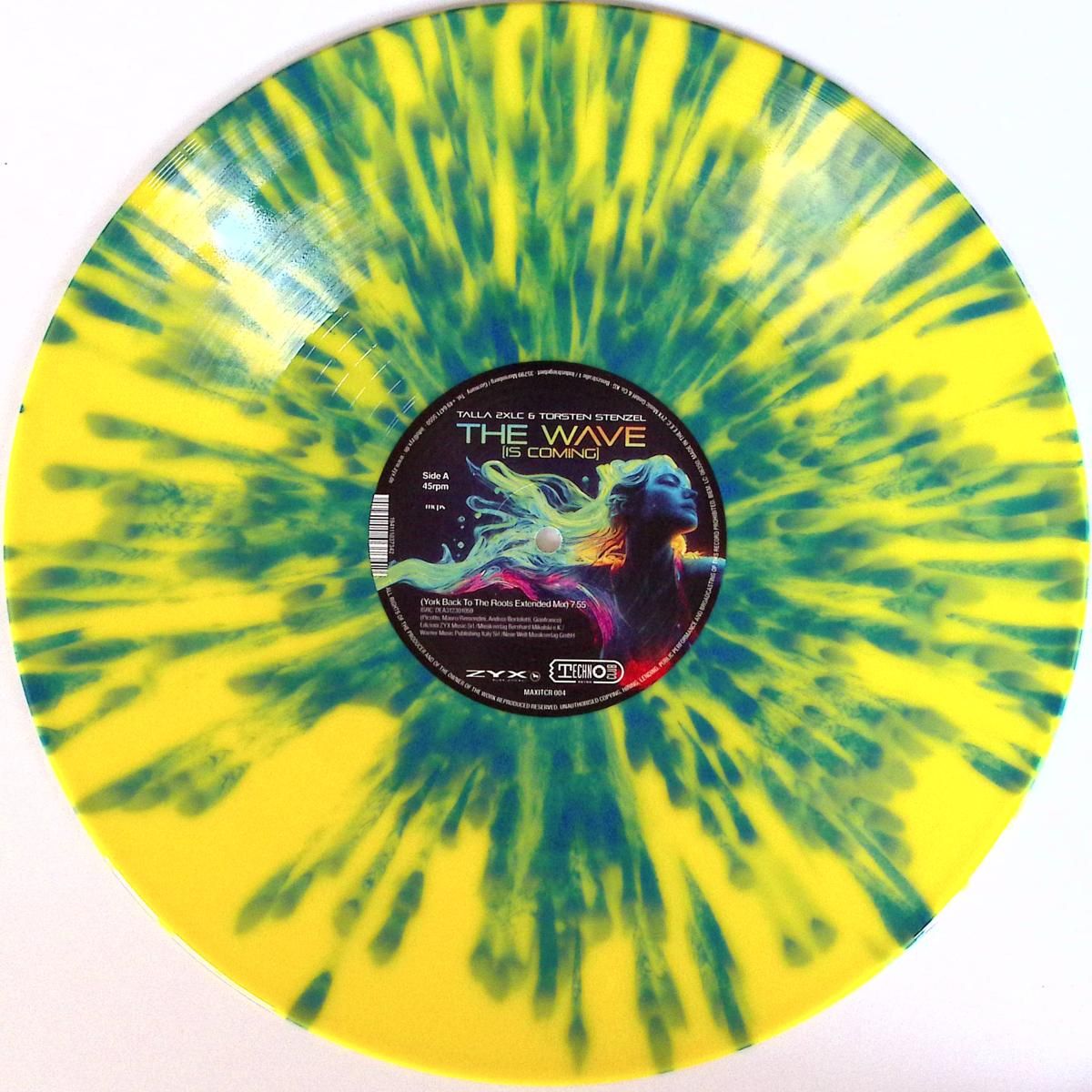 TALLA 2XLC  &  TORSTEN STENZEL - The Wave (Is Coming) | Zyx Music (MAXITCR004) - main