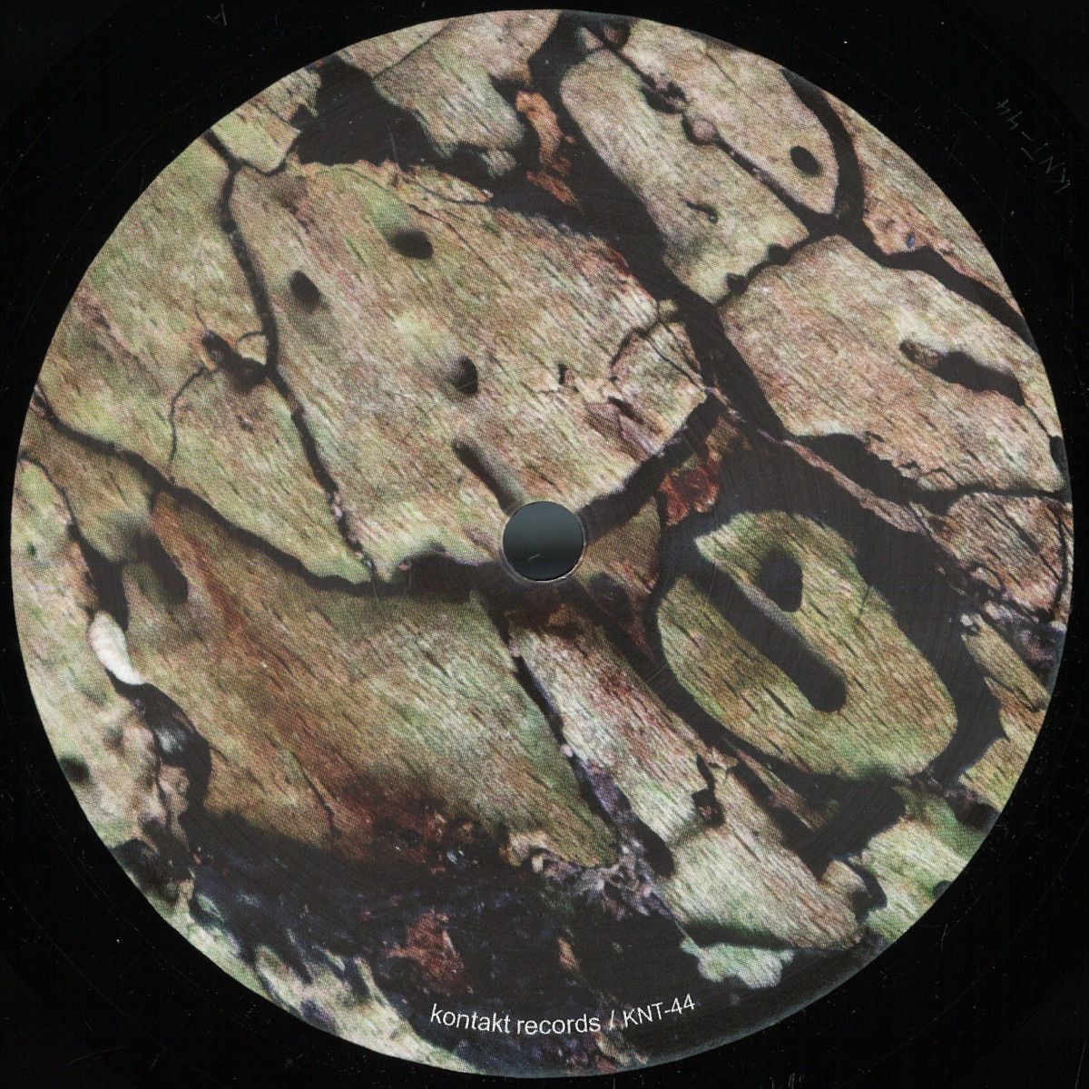 Deadbeat  &  Paul St. Hilaire - Rooms of Kairos Sessions | Kontakt Records (KNT-44)