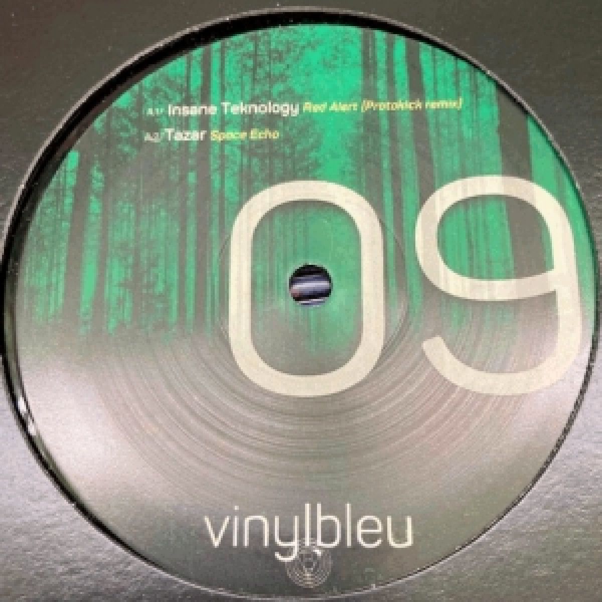 Insane Teknology & Protokick & Tazar & Numéro Bleu - Red Alert | Vinyl Bleu (VB09) Insane Teknology & Protokick & Tazar & Numéro Bleu - Red Alert | Vinyl Bleu (VB09)