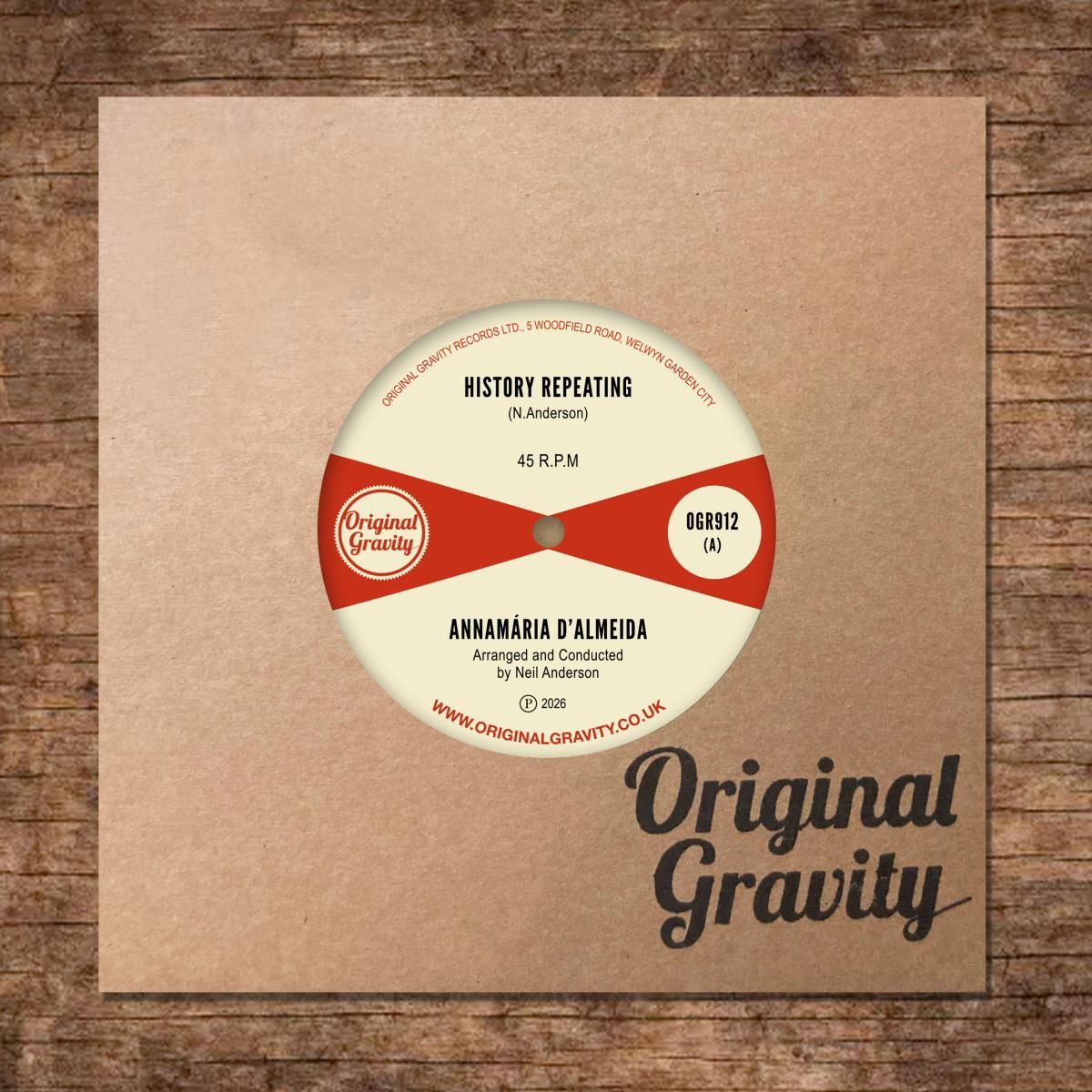 Annamária d’Almeida  &  Néstor Álvarez - History Repeating (7") | Original Gravity (OGR912) - main