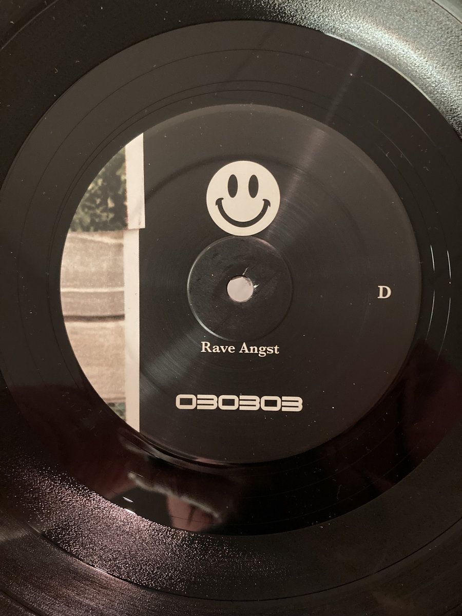 Rave Angst - Exist | 030303 (030LP007) - 4